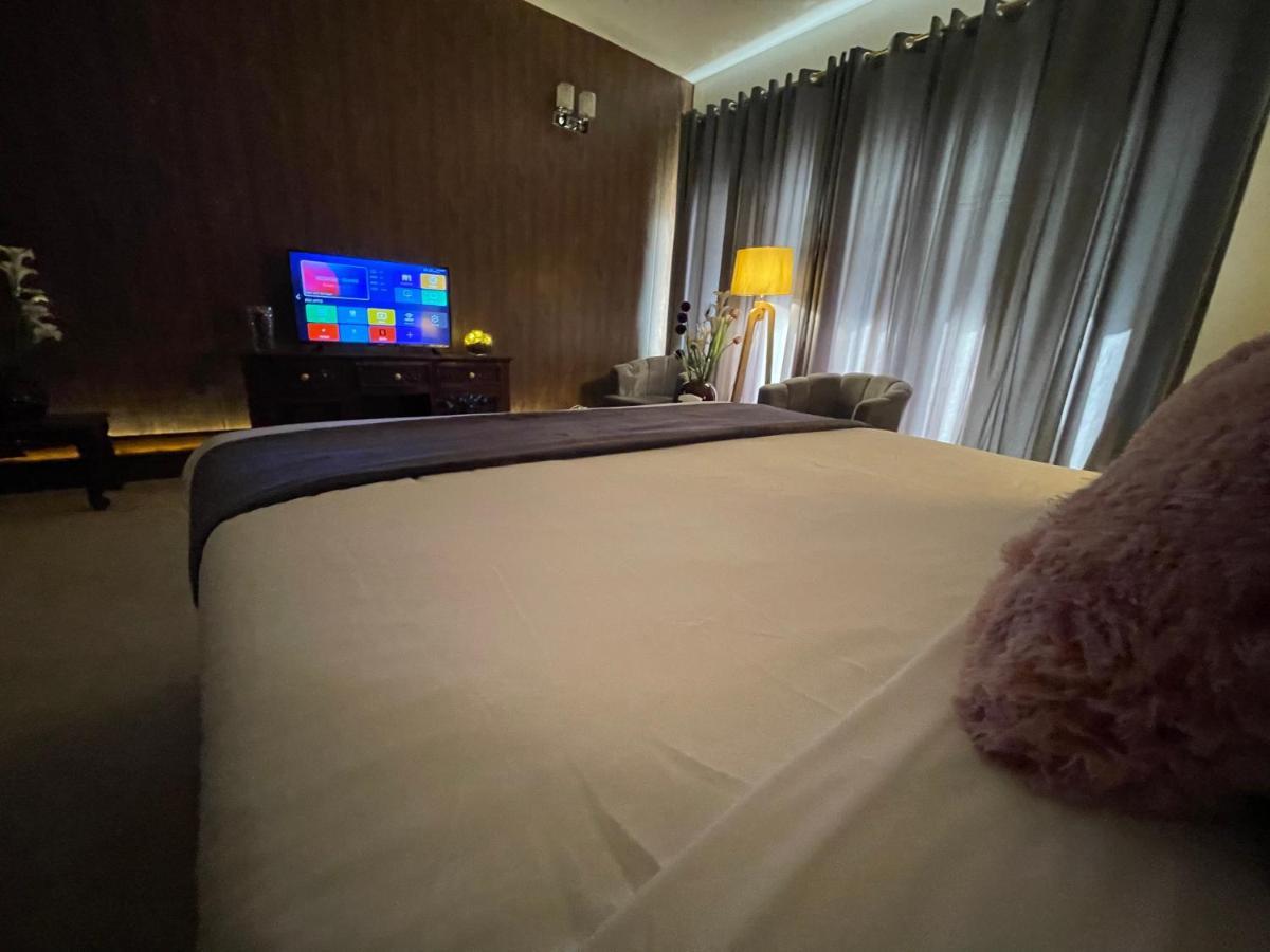 Laca Sa Lodge Opp Canturus Mall اسلام اباد المظهر الخارجي الصورة